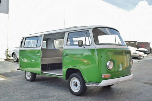 1971 Volkswagen Bus/Vanagon Bay Window - photo 10