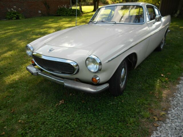 Complete driver 1967 Volvo 1800S