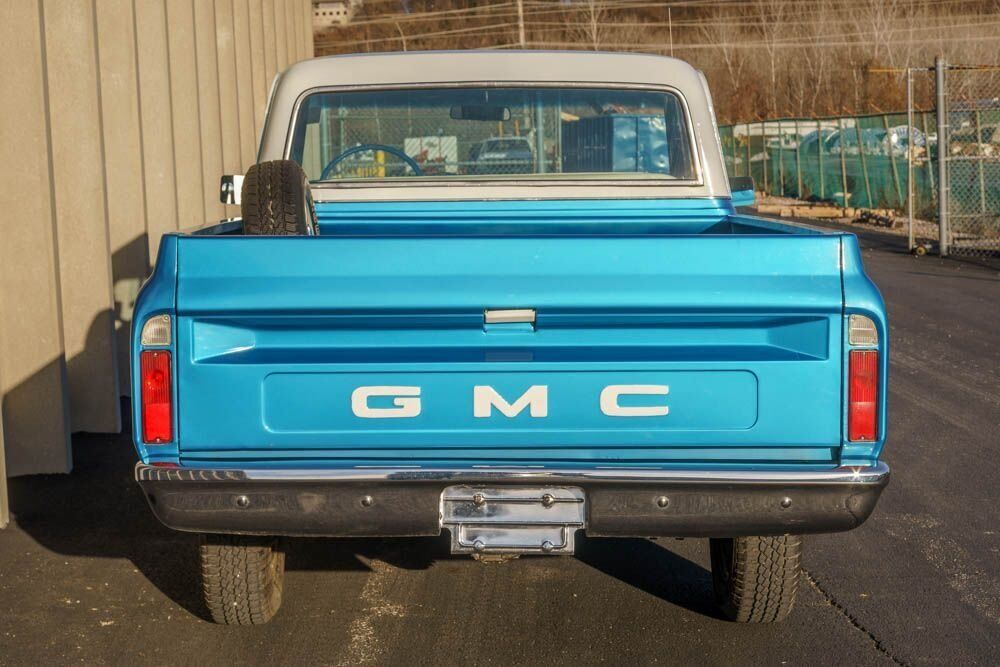 1971 GMC K1500 Half-ton Wideside 4x4 Pickup - photo 6