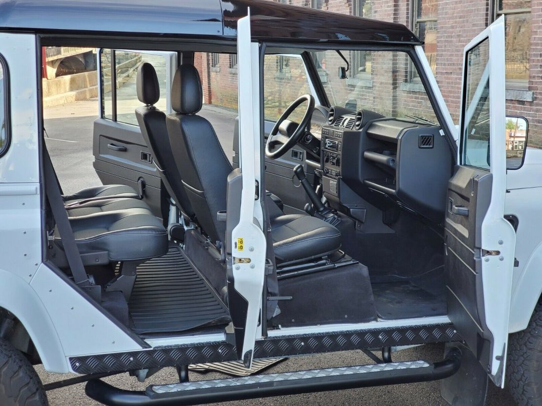 1990 Land Rover Defender - photo 9