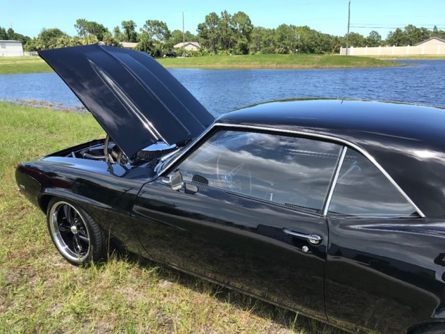 1969 Chevrolet Camaro - photo 13