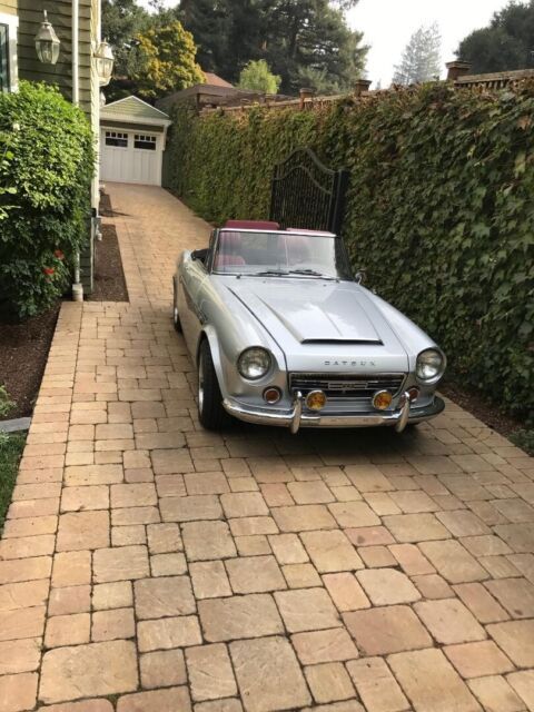 1967 Datsun Z-Series - photo 10