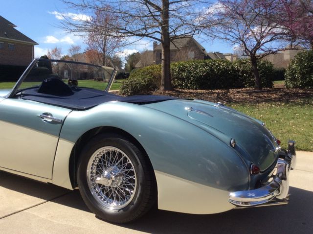 1961 Austin Healey 3000 - photo 3