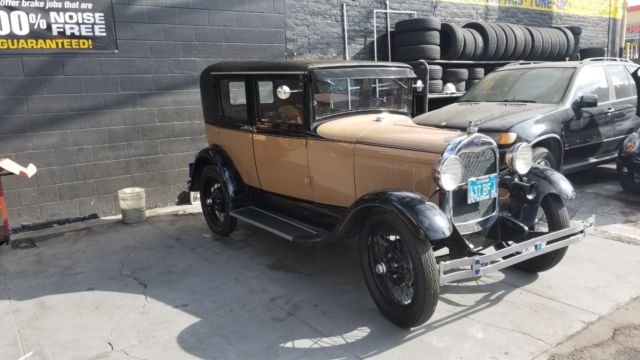 1928 Ford Model A 4 door - photo 2