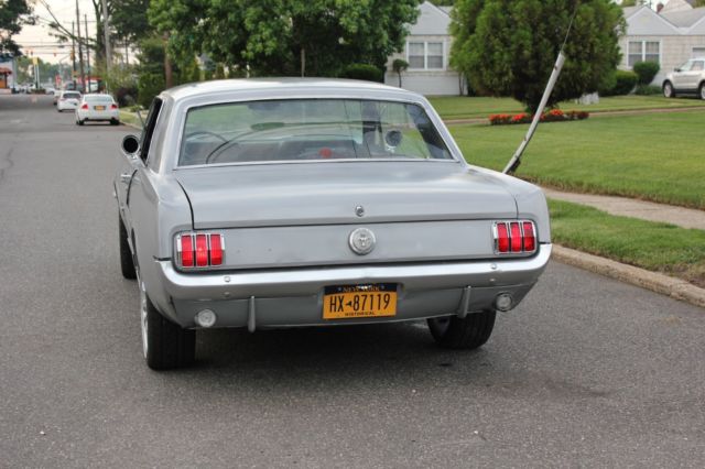 1966 Ford Mustang - photo 4