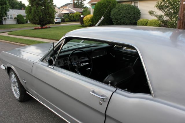 1966 Ford Mustang - photo 6