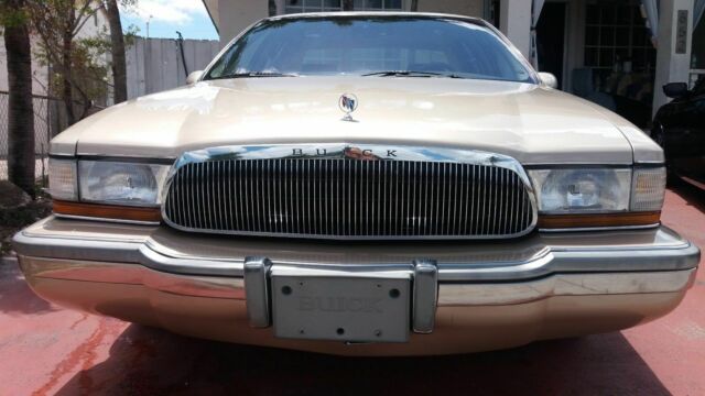 1994 Buick Roadmaster - photo 3