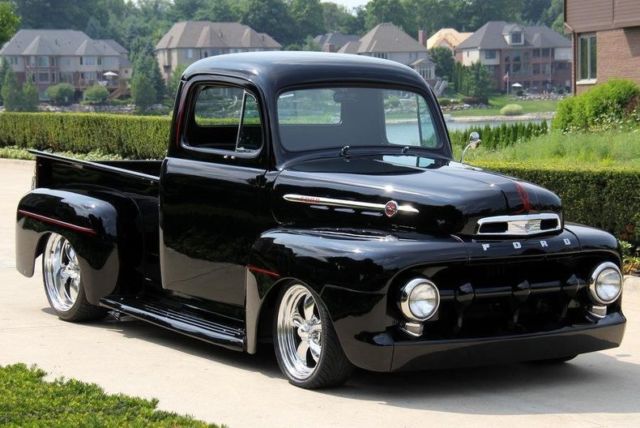 Completely Restored, Show Truck Restomod Pickup, Packed with Modern Features! 1952 Ford Other Pickups