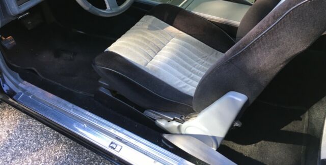1987 Buick Grand National - photo 6
