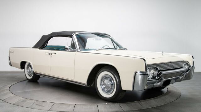 1961 Lincoln Continental - photo 2