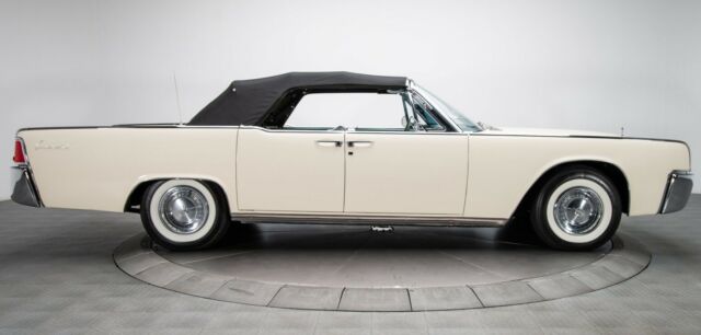 1961 Lincoln Continental - photo 7