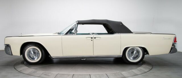 1961 Lincoln Continental - photo 8