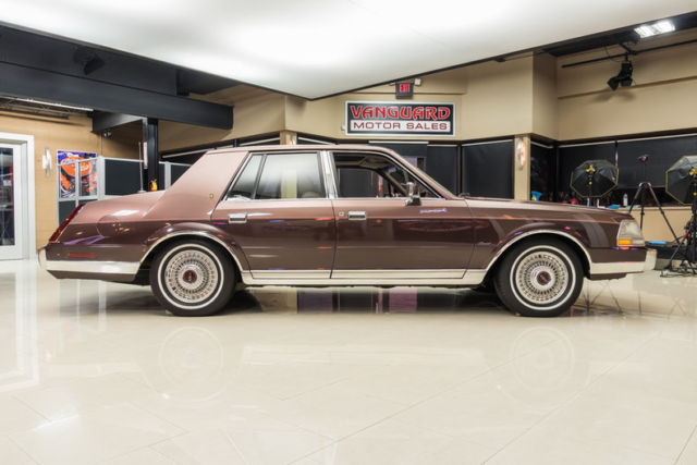 1987 Lincoln Continental Givenchy Designer Series - photo 10