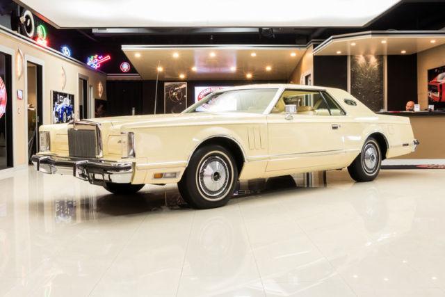 Continental Mark V! 8,923 Original Miles, 460ci V8, C6 Automatic, All Original! 1978 Lincoln Continental Mark V