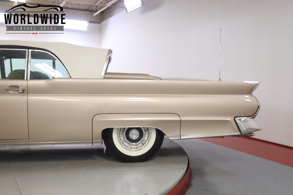 1958 Lincoln Mark III - photo 10