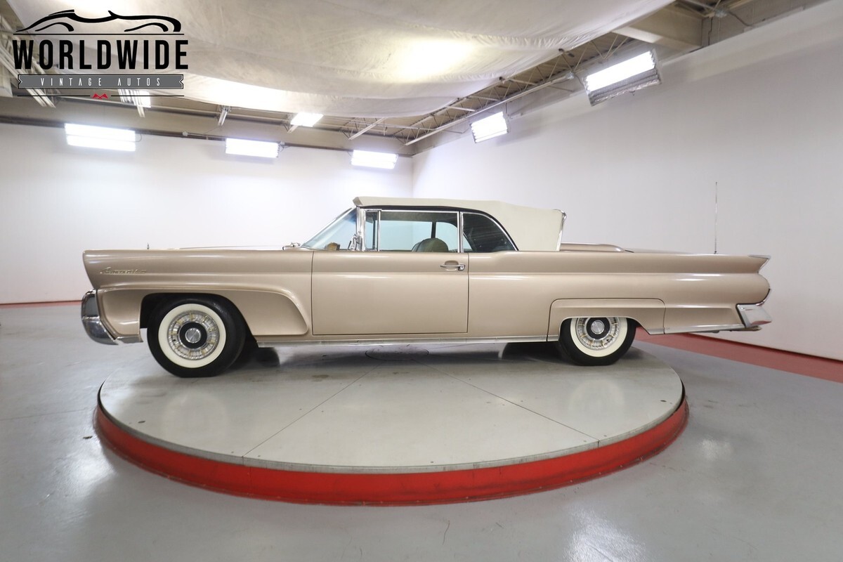 1958 Lincoln Mark III - photo 3