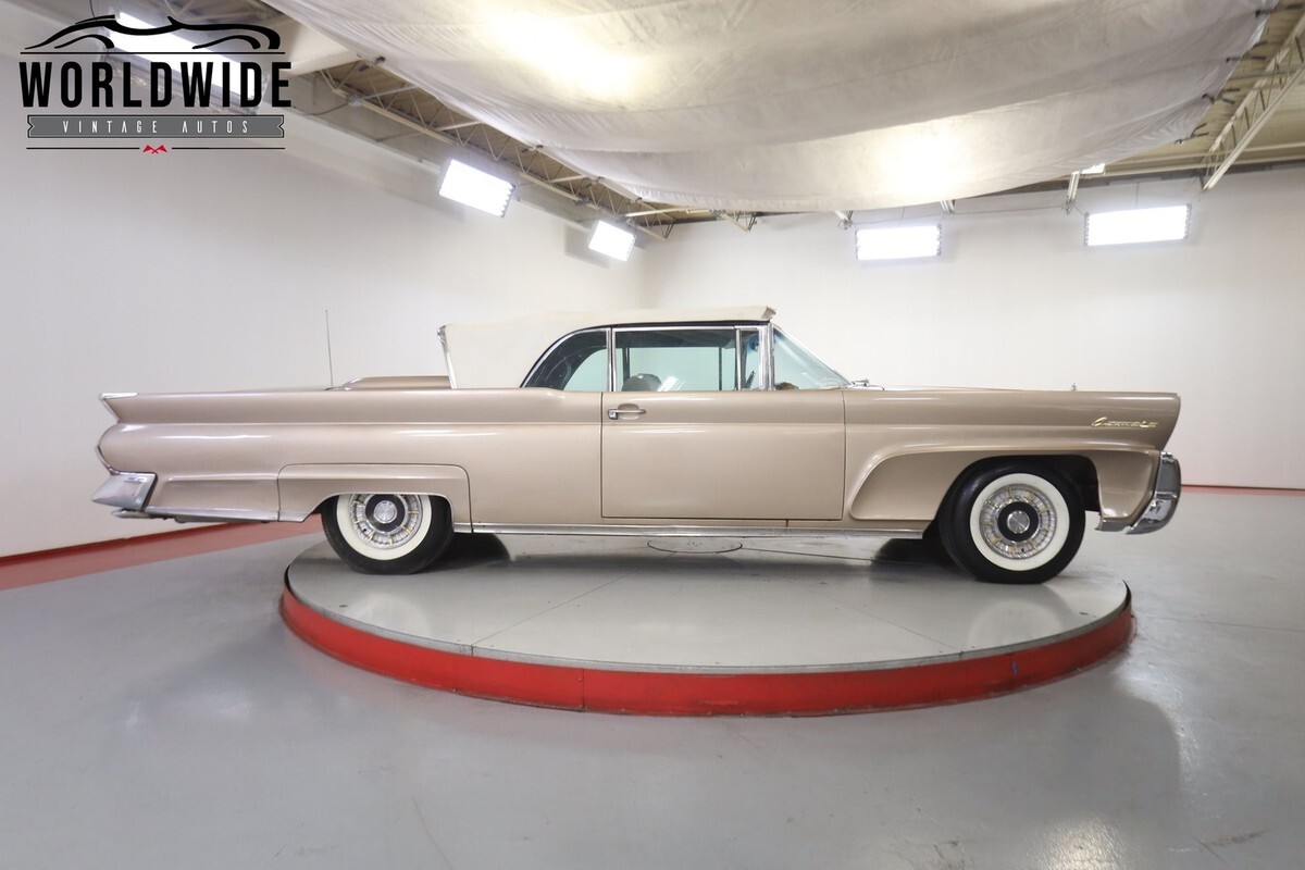 1958 Lincoln Mark III - photo 4