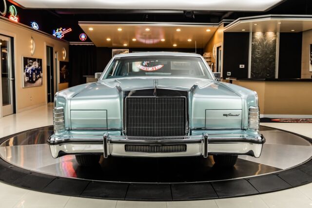 1979 Lincoln Continental Town Coupe - photo 8