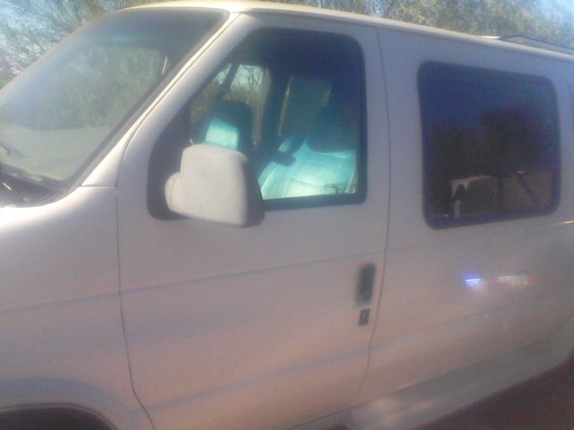Conversion VAN, Clean White Paint & Turquoise Interior - MECHANICALLY NEW !! 1993 Ford E-Series Van Tiarra Motor Company Conversion