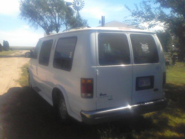 1993 Ford E-Series Van Tiarra Motor Company Conversion - photo 3