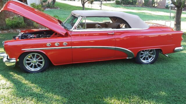 1953 Buick Roadmaster CONVERTABLE - photo 2