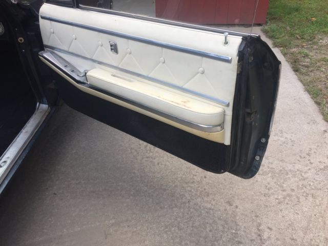 1965 Oldsmobile Ninety-Eight NO RESERVE 40 year storage - photo 12