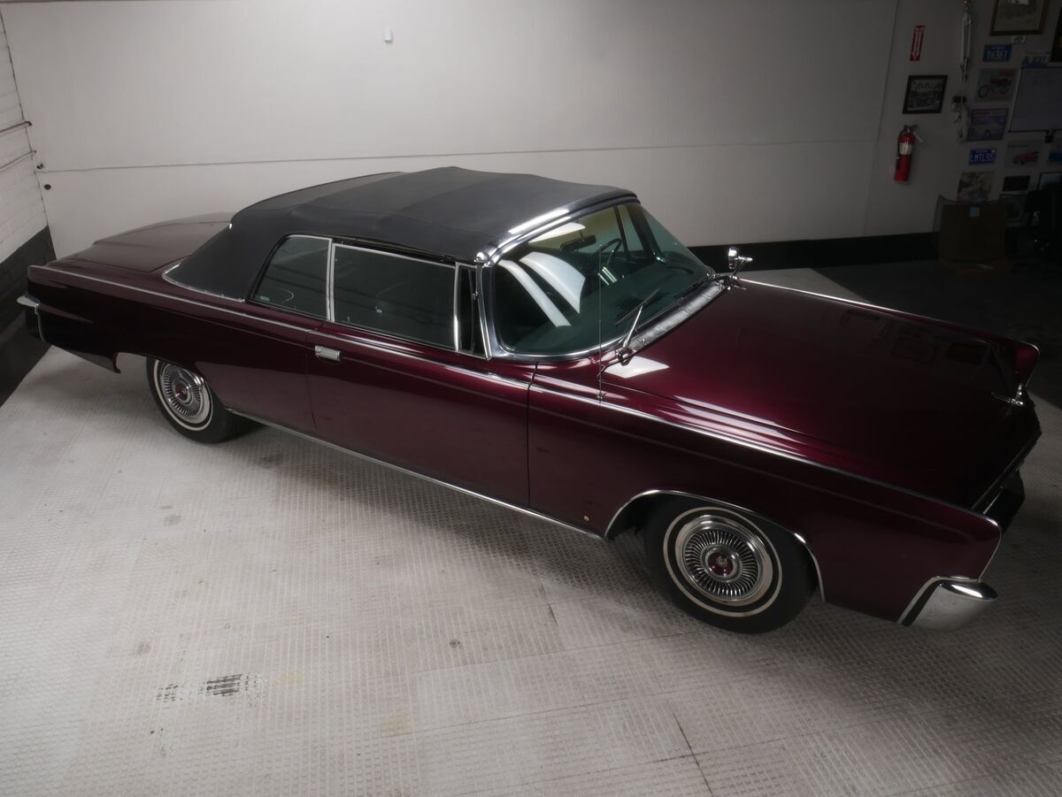 1966 Chrysler Imperial Convertible - photo 2