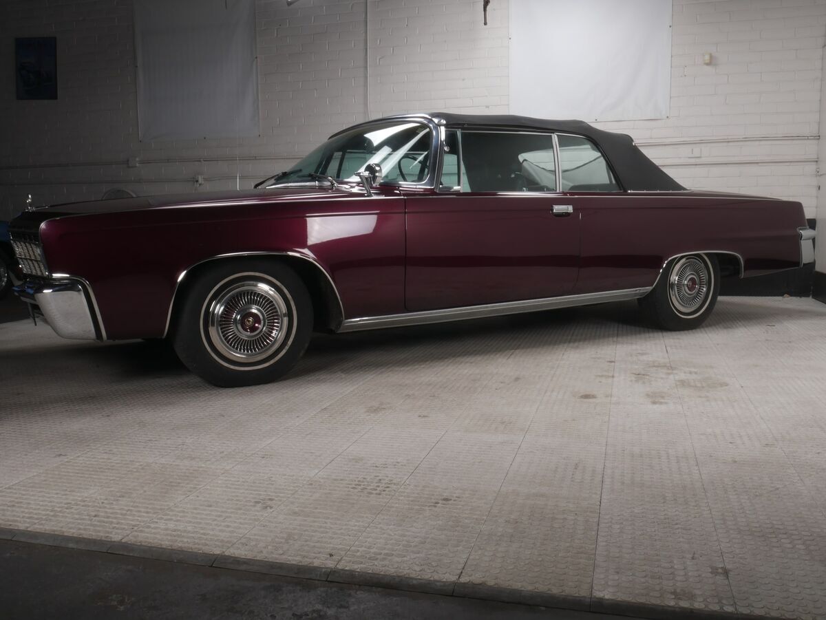 1966 Chrysler Imperial Convertible - photo 7