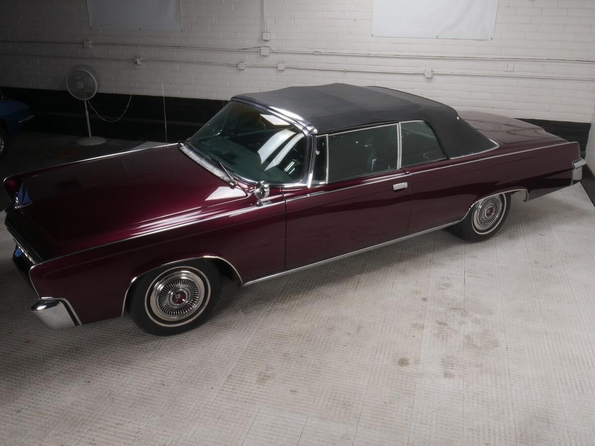 1966 Chrysler Imperial Convertible - photo 8