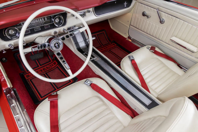 1965 Ford Mustang - photo 3