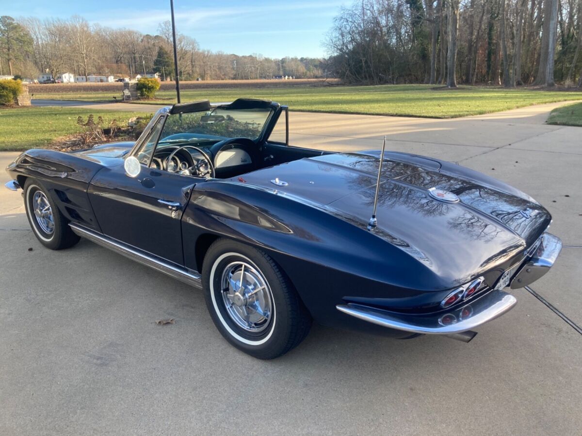 1963 Chevrolet Corvette - photo 4