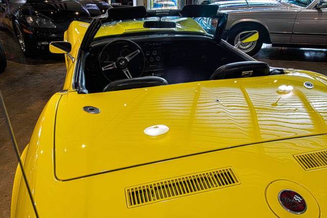 1975 Chevrolet Corvette Convertible - photo 8