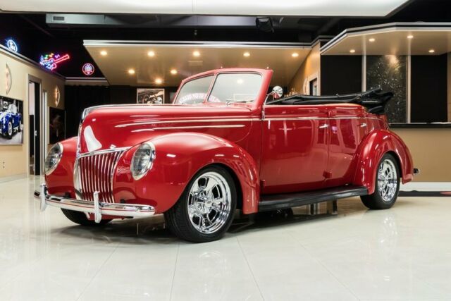 Convertible 4-Door Street Rod! GM 350ci Crate V8, TH350 Automatic, PS, PB, A/C 1939 Ford Deluxe Sedan Convertible Street Rod
