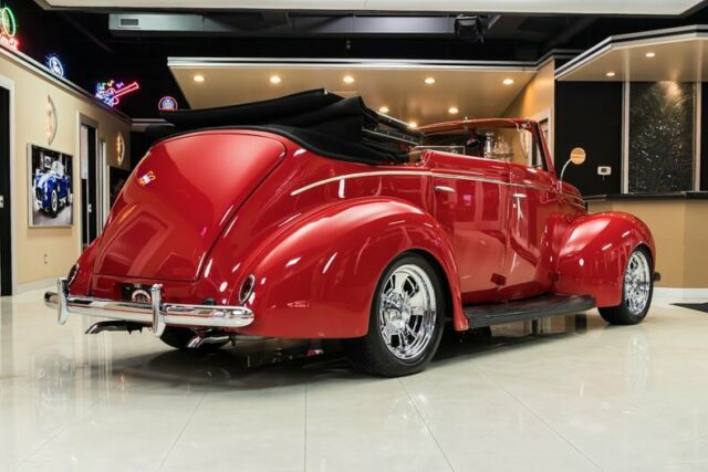 1939 Ford Deluxe Sedan Convertible Street Rod - photo 13