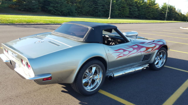 1972 Chevrolet Corvette CONVERTIBLE - photo 2