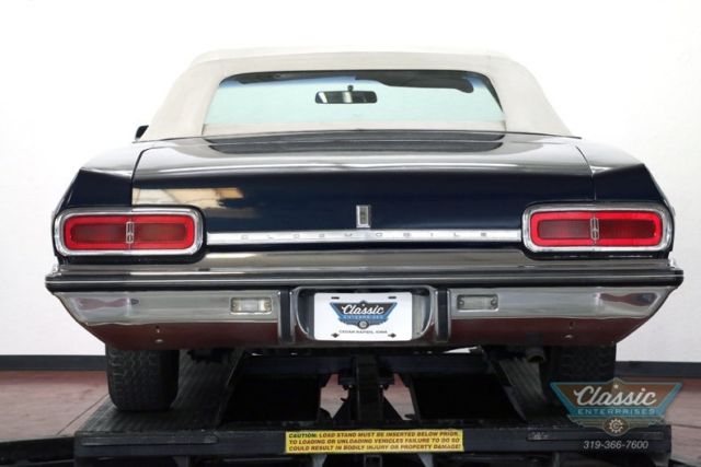 1973 Oldsmobile Delta 88 3 owner air conditioning low miles solid and fun - photo 9