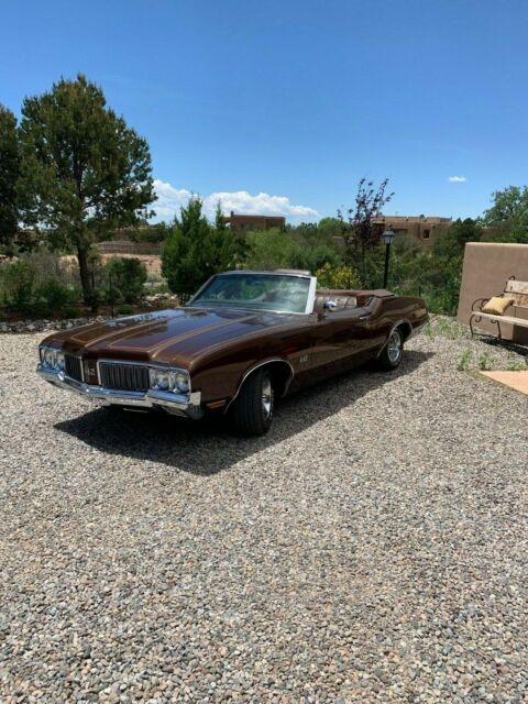 Convertible, 455 Rocket, his/hers shifter, bucket seats, show condition 1970 Oldsmobile 442 convertible