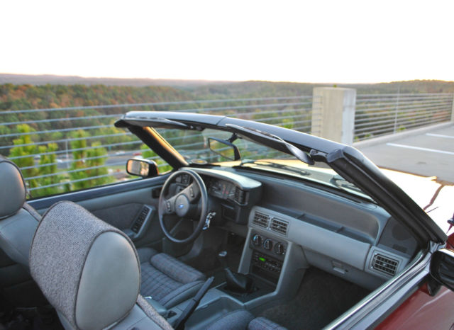1989 Ford Mustang GT CONVERTIBLE - photo 13