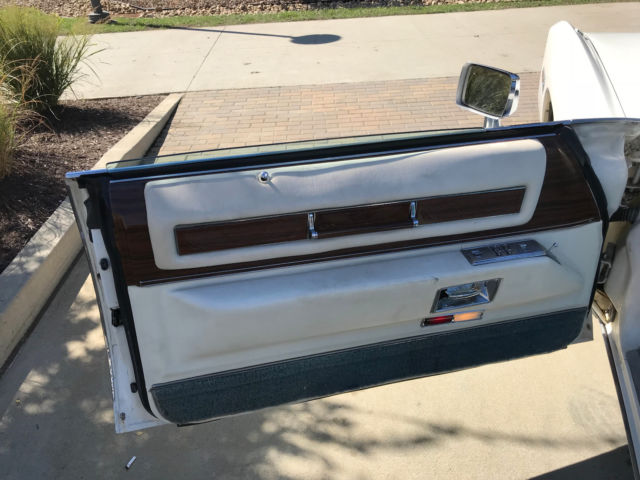1976 Cadillac Eldorado Convertible - photo 13