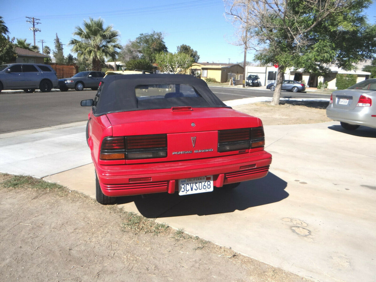 1993 Pontiac Sunbird SE - photo 6