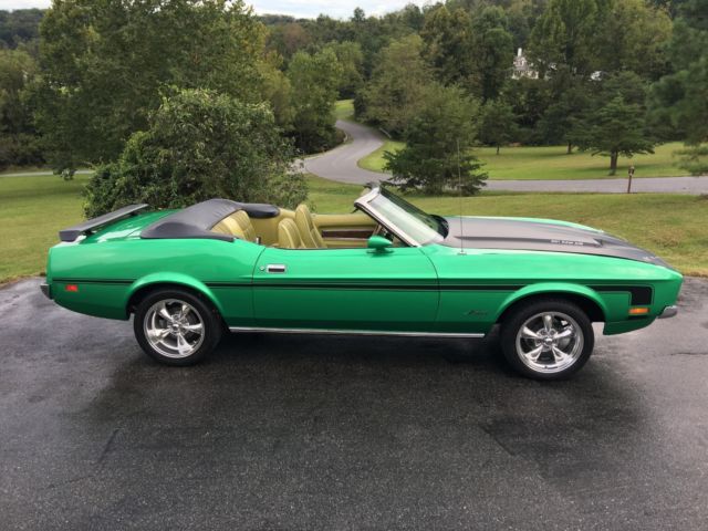 Convertible and functional Ram Air car!! 1973 Ford Mustang