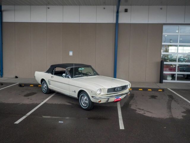 1966 Ford Mustang Convertible Completely Original Unrestored Amazing - photo 4