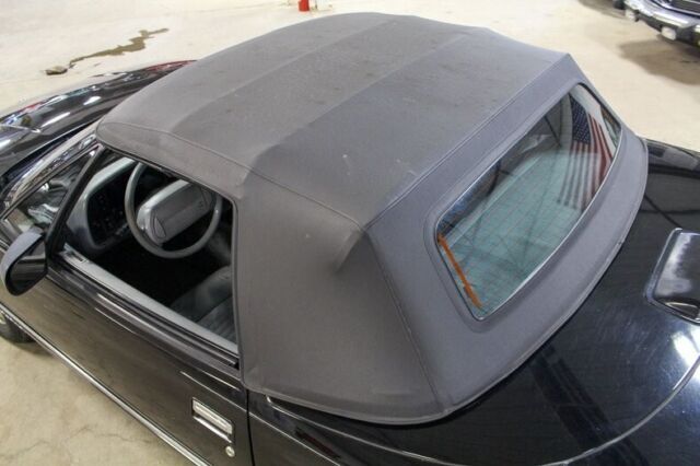 1990 Buick Reatta - photo 6