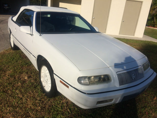 1993 Chrysler LeBaron GTC