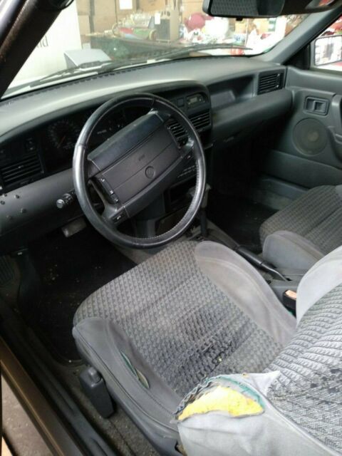 1993 Mercury Capri Silver - photo 8
