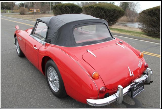 1967 Austin Healey 3000 2 door convertible - photo 13