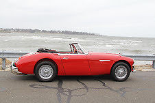1967 Austin Healey 3000 2 door convertible - photo 2