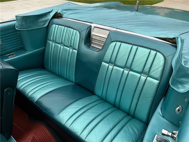 1964 Pontiac Bonneville - photo 11