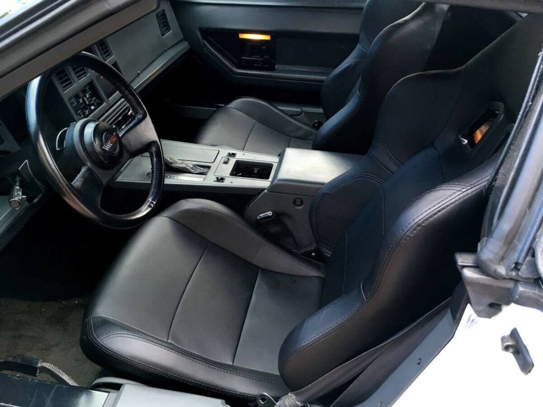 1987 Chevrolet Corvette - photo 11