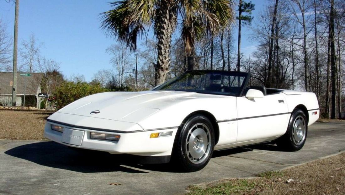 1987 Chevrolet Corvette - photo 3
